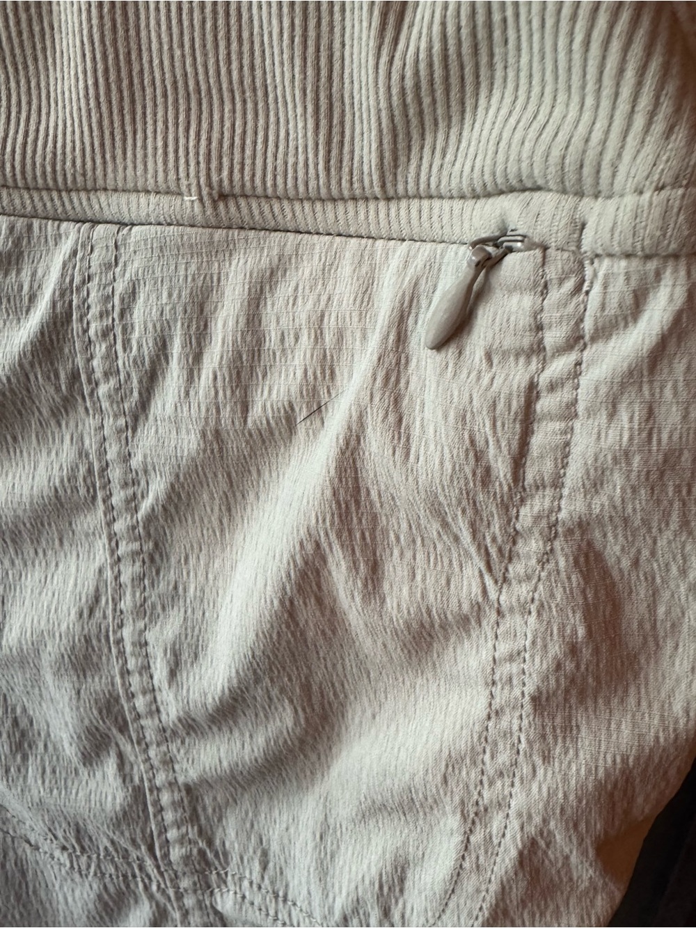 Athleta Trekkie hiking walking pants sz 4 - Picture 5 of 7